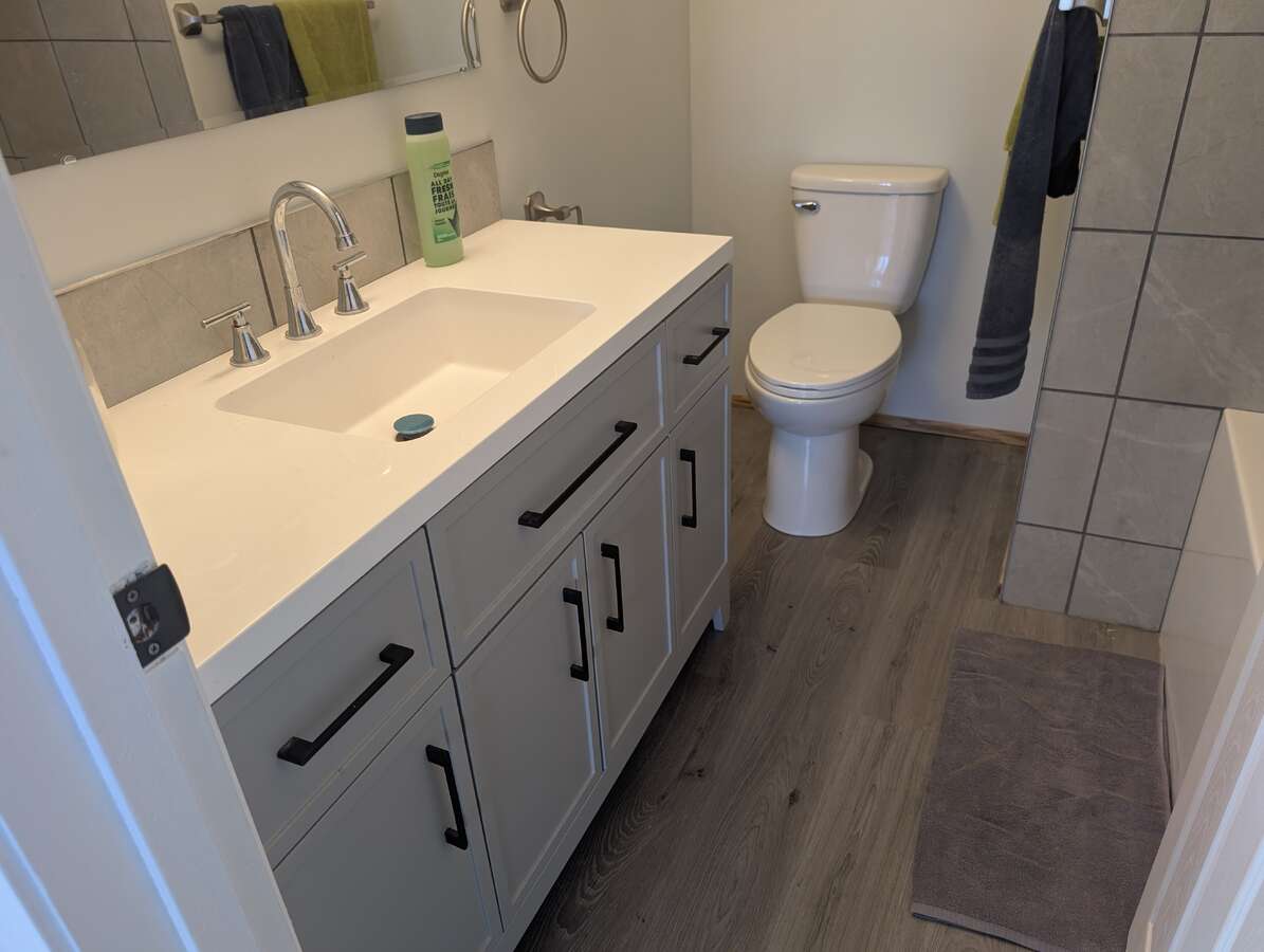 Main bathroom
