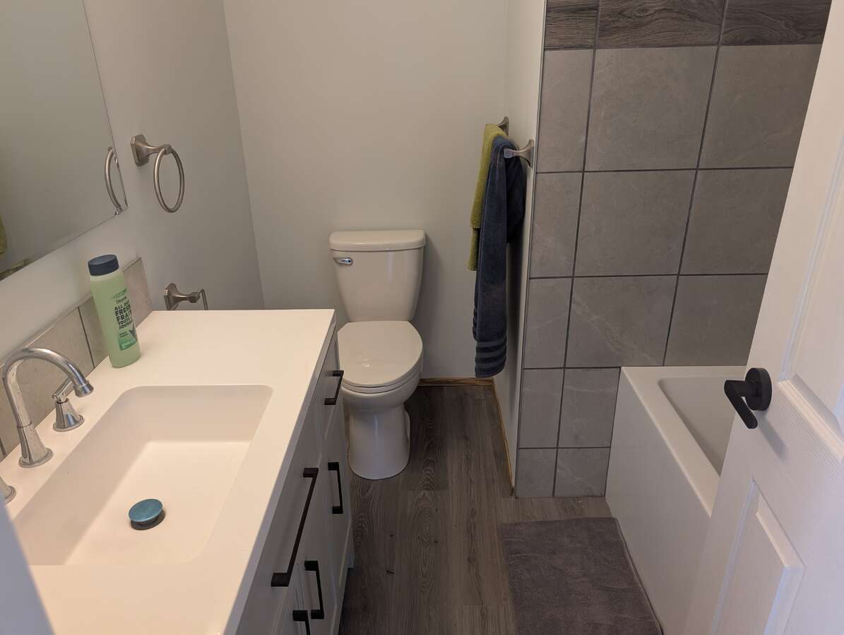 Main bathroom