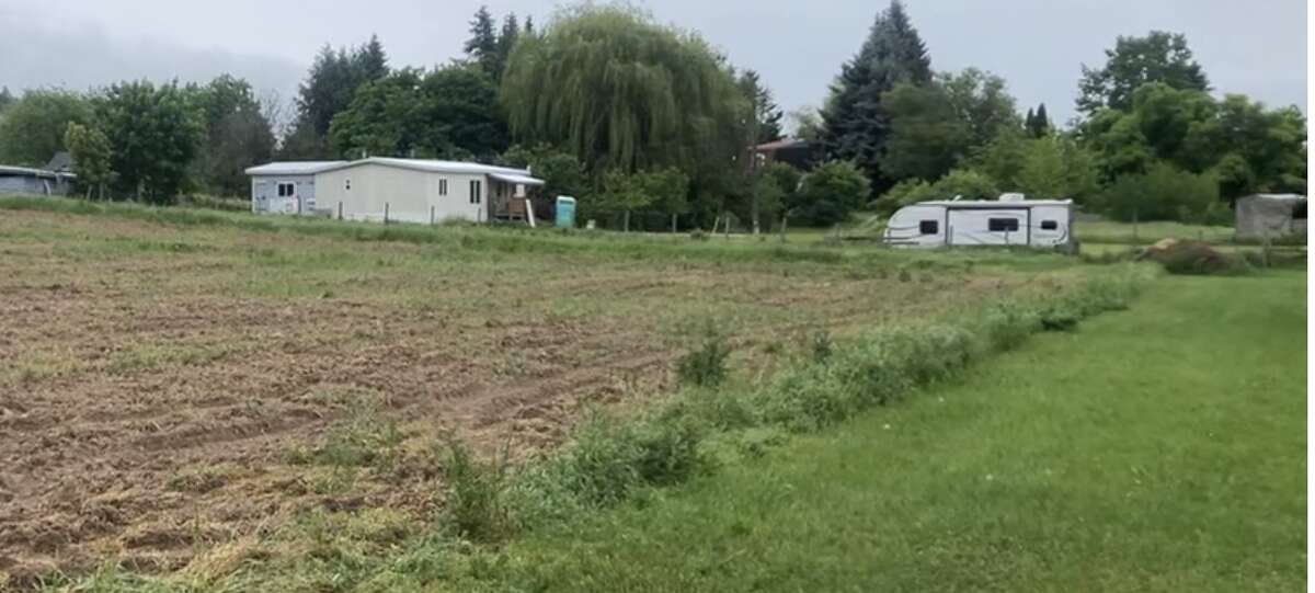 Prime 10 ACRE FARMLAND BORDERING CRESTON BC