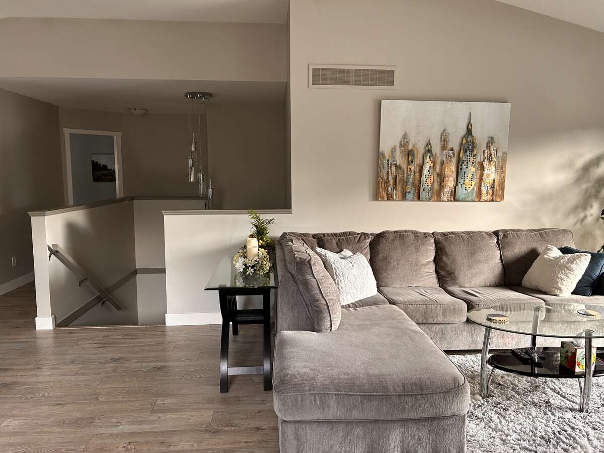 2906 Bentley Road, West Kelowna, BC V4T 3B3