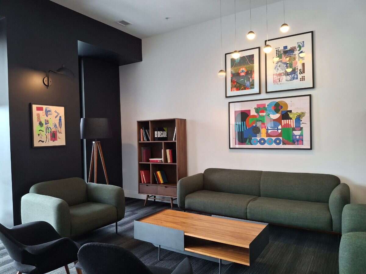 Spacious 1-Bed at Circa 1877 w/ Skyline Views