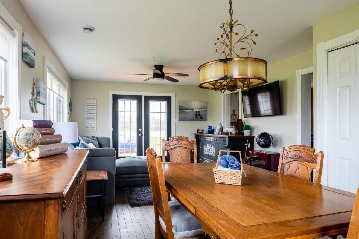 Welcome to your seaside escape!