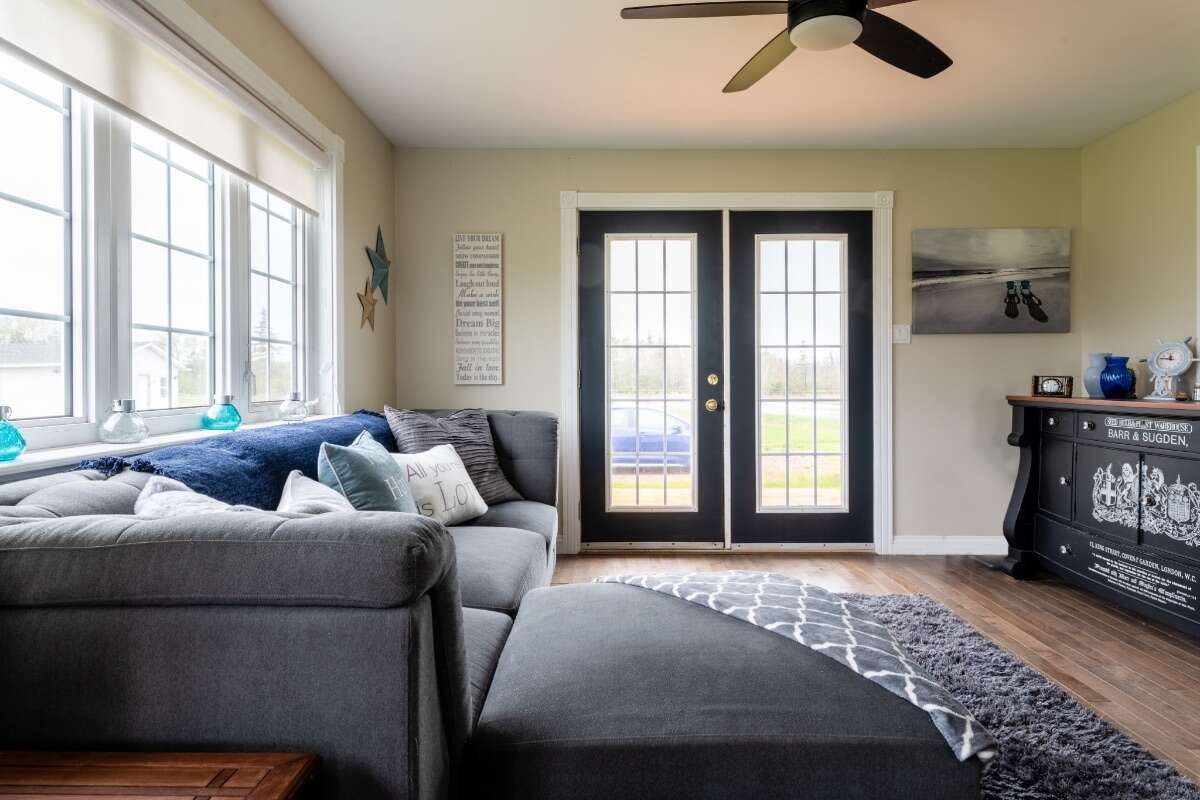 Welcome to your seaside escape!