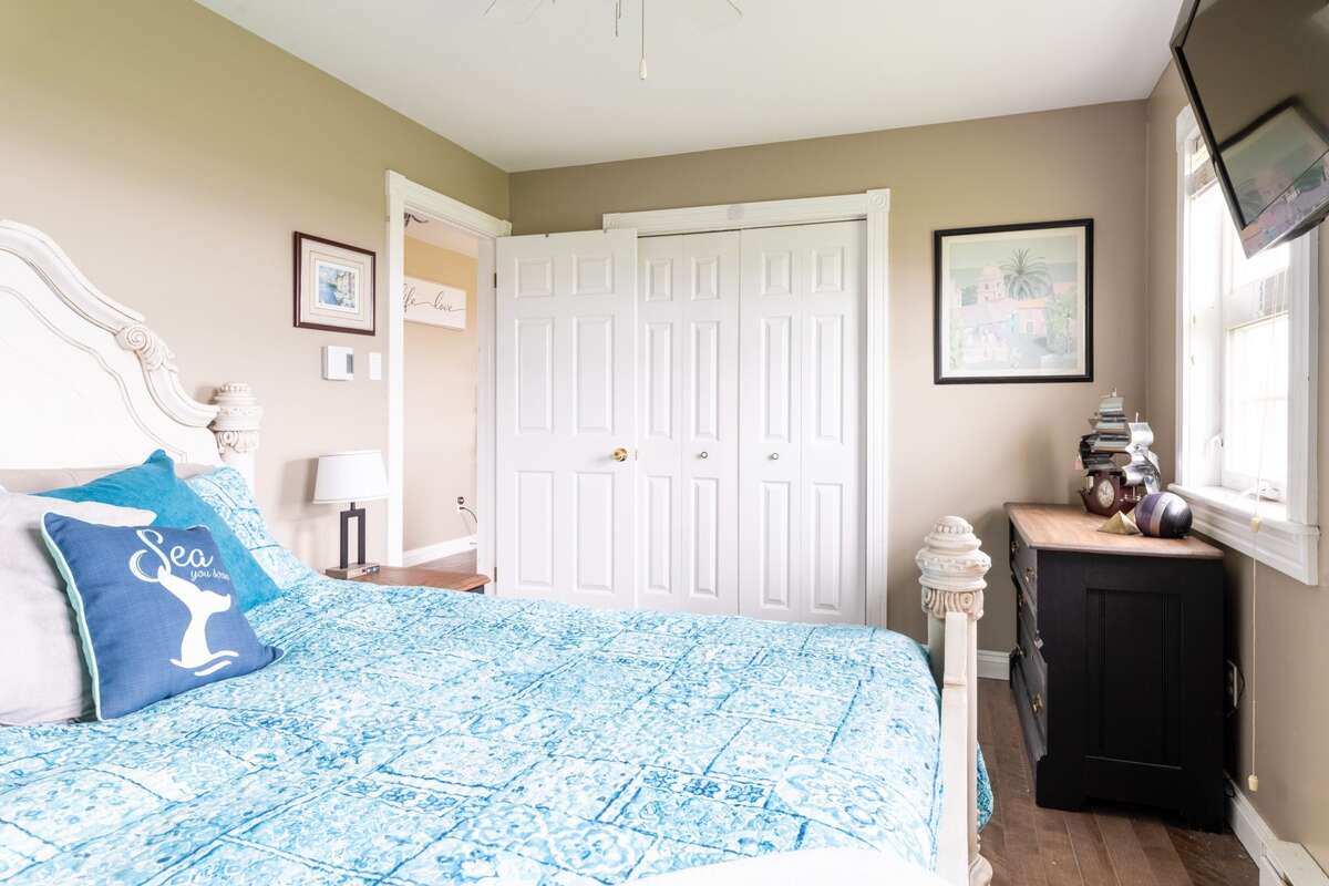 Welcome to your seaside escape!