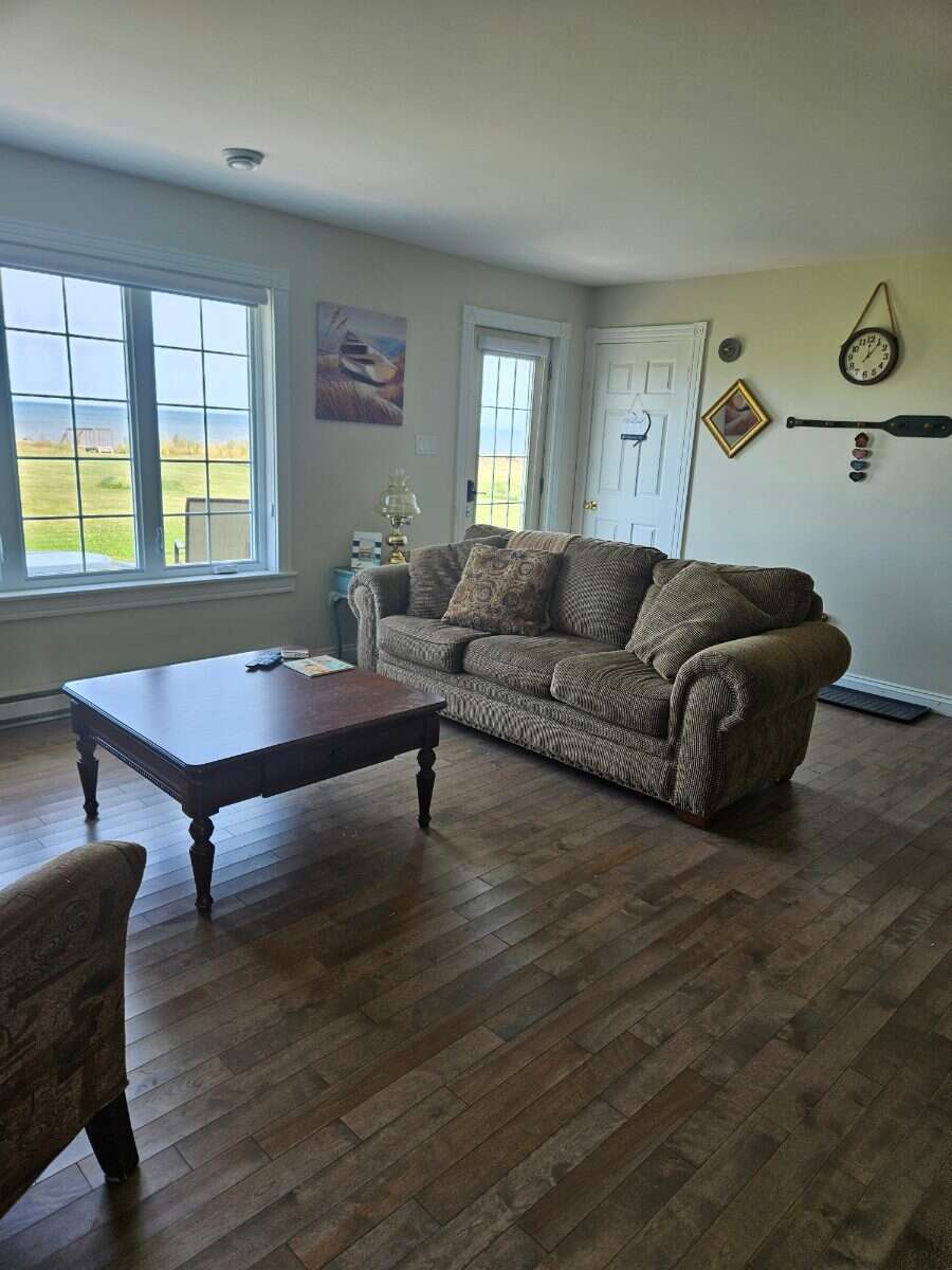 Welcome to your seaside escape!