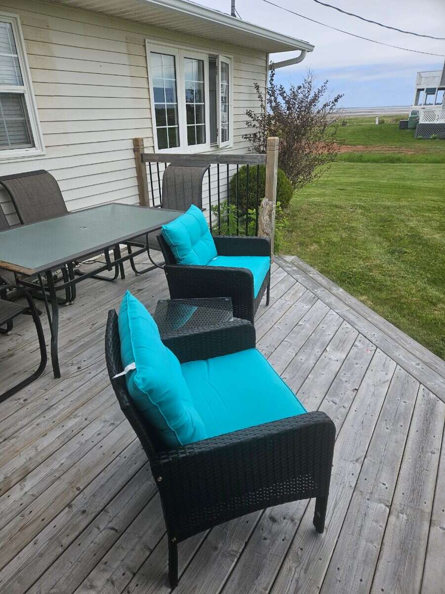 Welcome to your seaside escape!