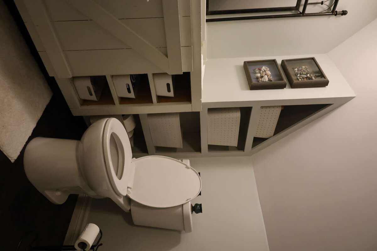Upper Bathroom