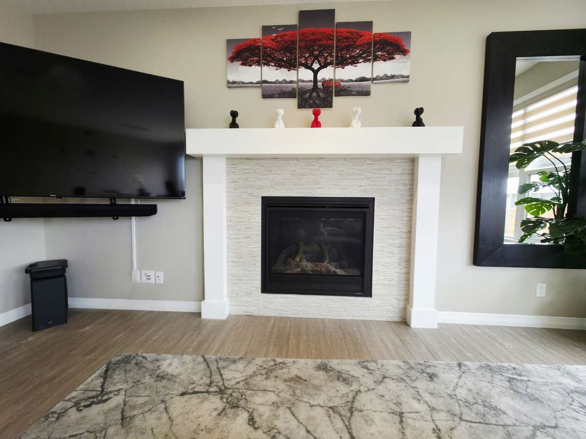 MAIN LEVEL - STUNNING GAS FIREPLACE
