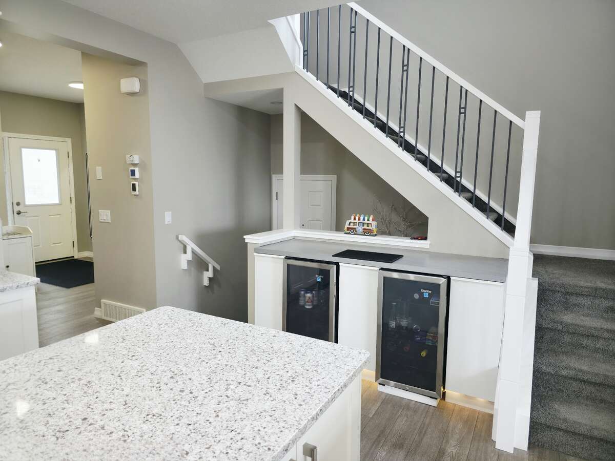MAIN LEVEL - BAR AREA WITH 2 BAR FRIDGES