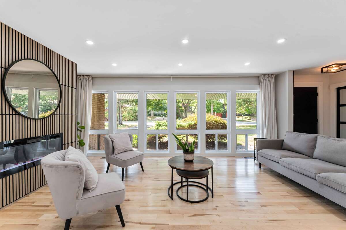 Bright open concept