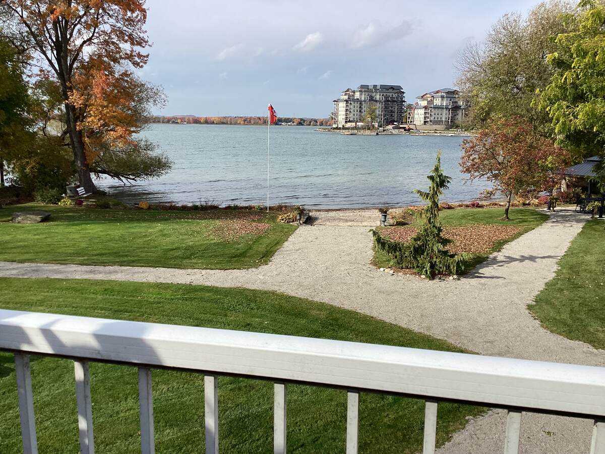 Condo / Waterfront Property For Sale in Ramara, ON - 2 bed, 2 bath
