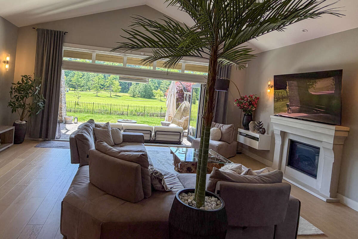 Spectacular Golf Course Dream Home
