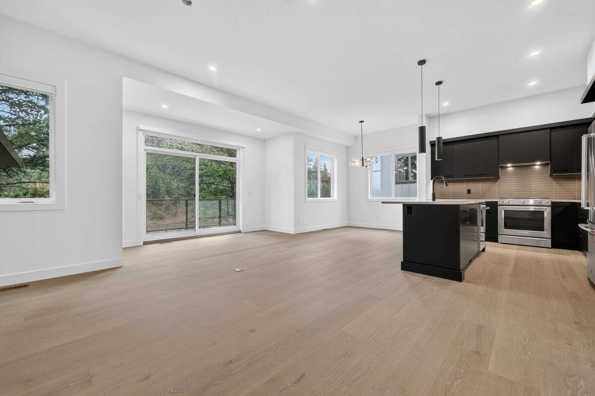 Pondside Landing Elderberry Townhome