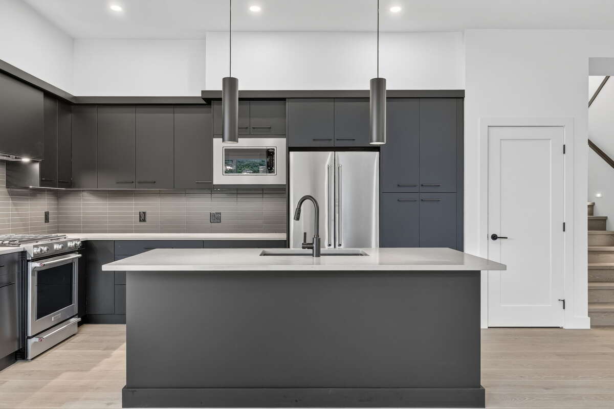 Pondside Landing Elderberry Townhome