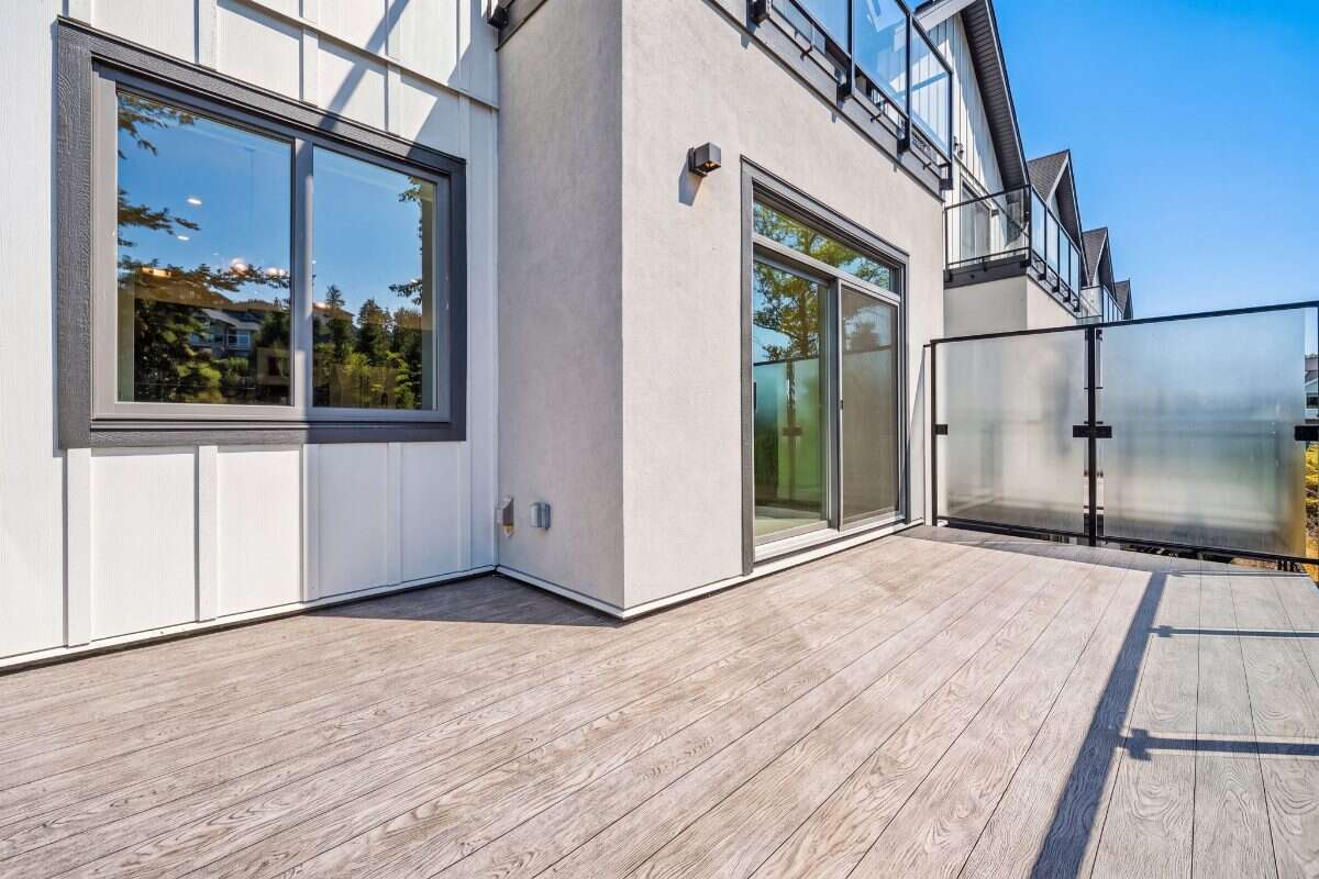 Pondside Landing Elderberry Townhome