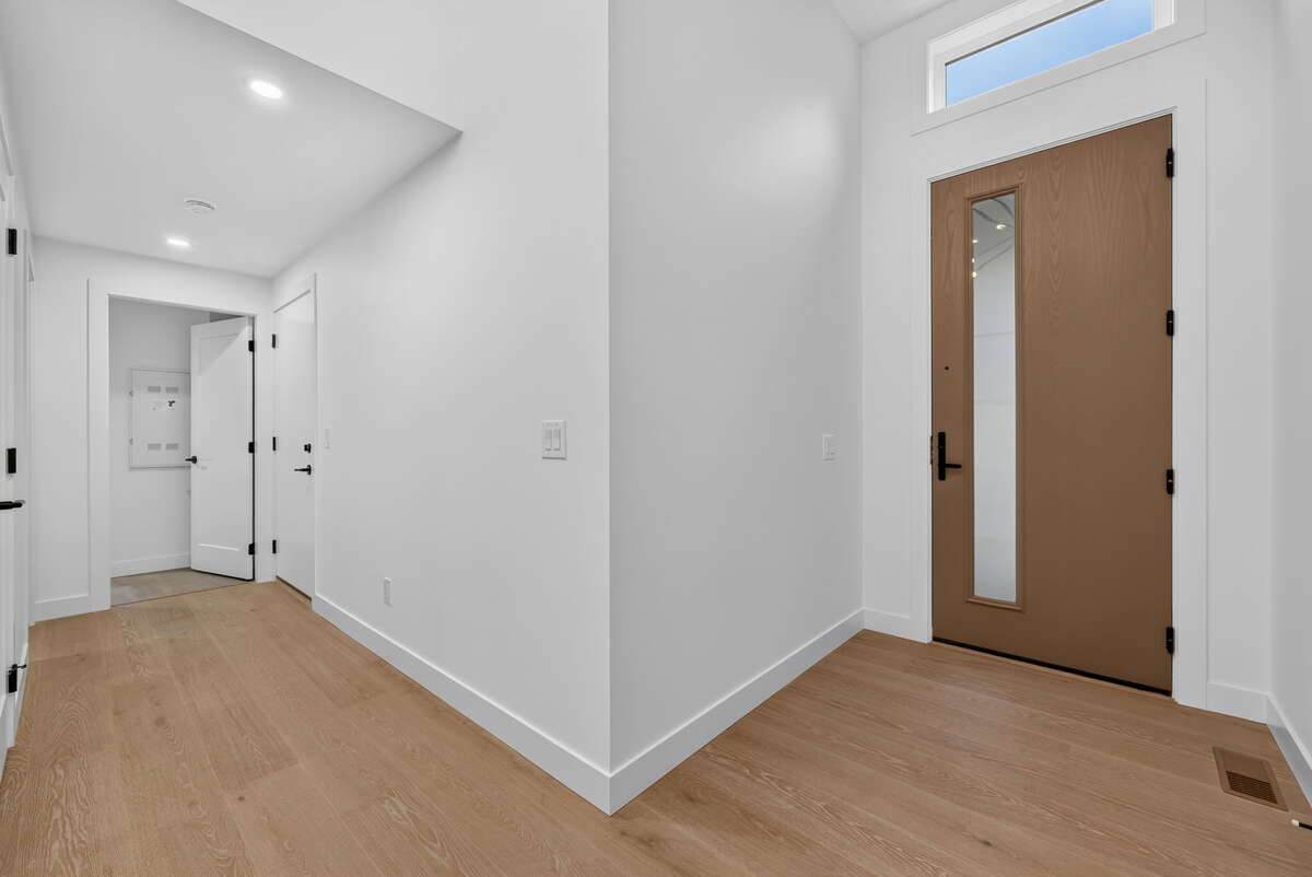 Pondside Landing Elderberry Townhome