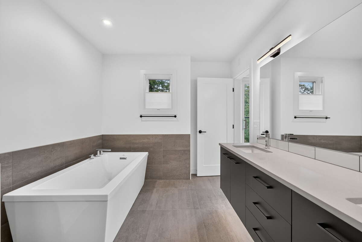 Pondside Landing Elderberry Townhome