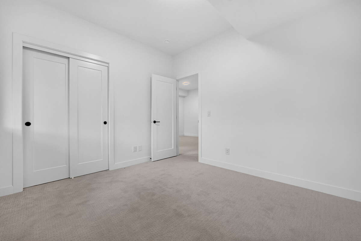 Pondside Landing Elderberry Townhome