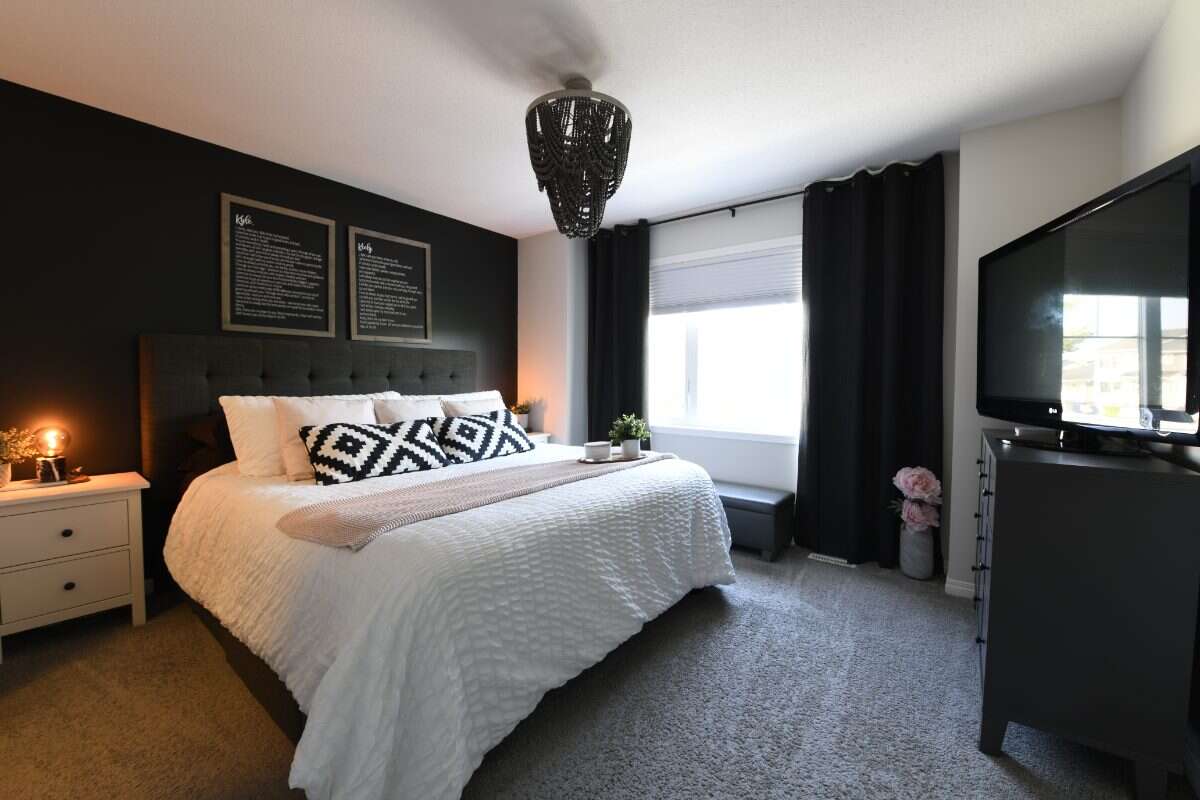 Move-In Ready Eastbrook Home With Dream Yard