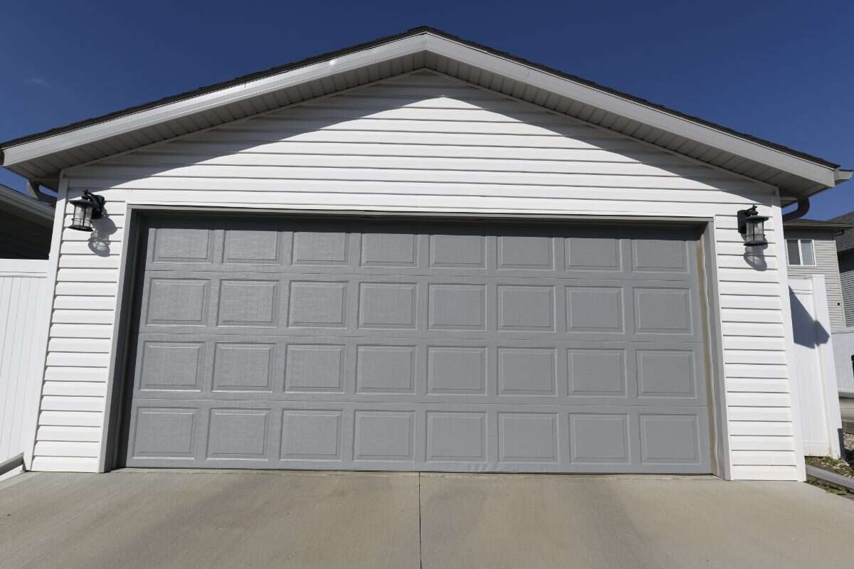 Move-In Ready Eastbrook Home With Dream Yard