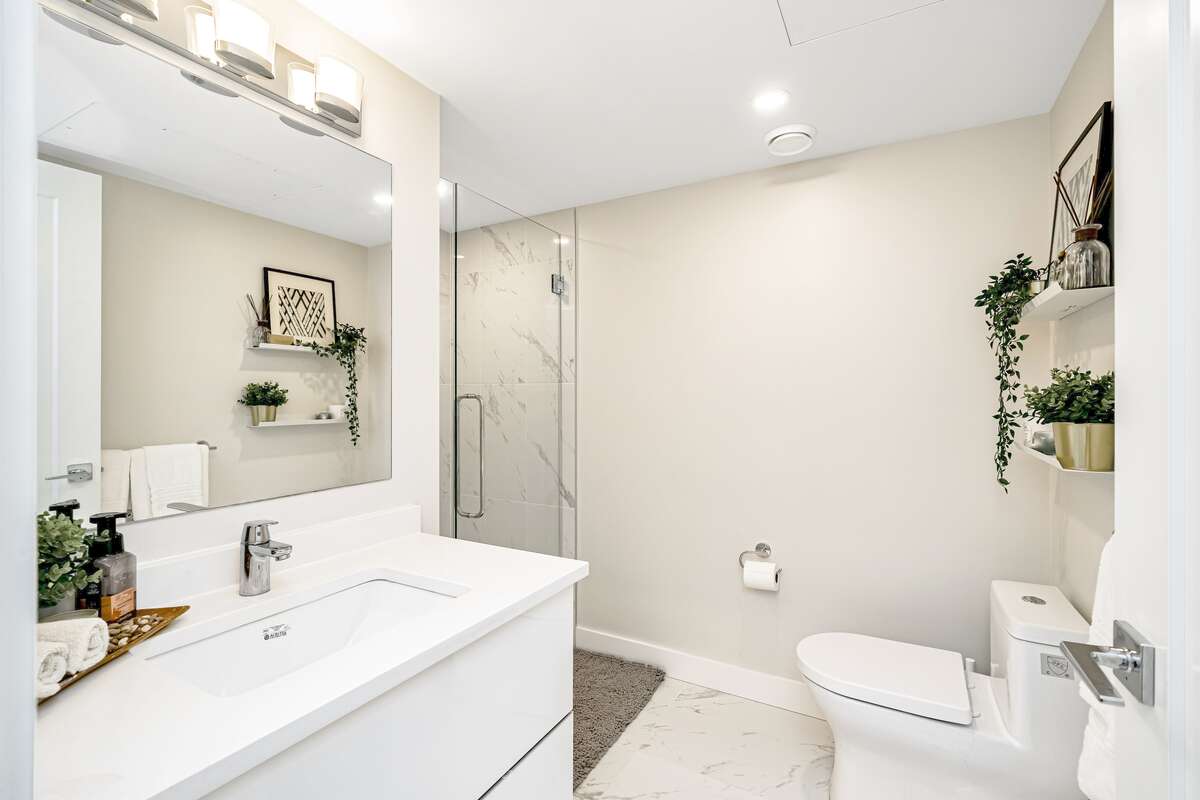 Master Ensuite / Radiant In Floor Heating