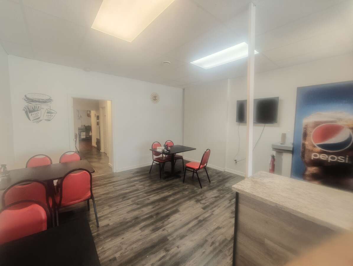 1311 Front Dining Space