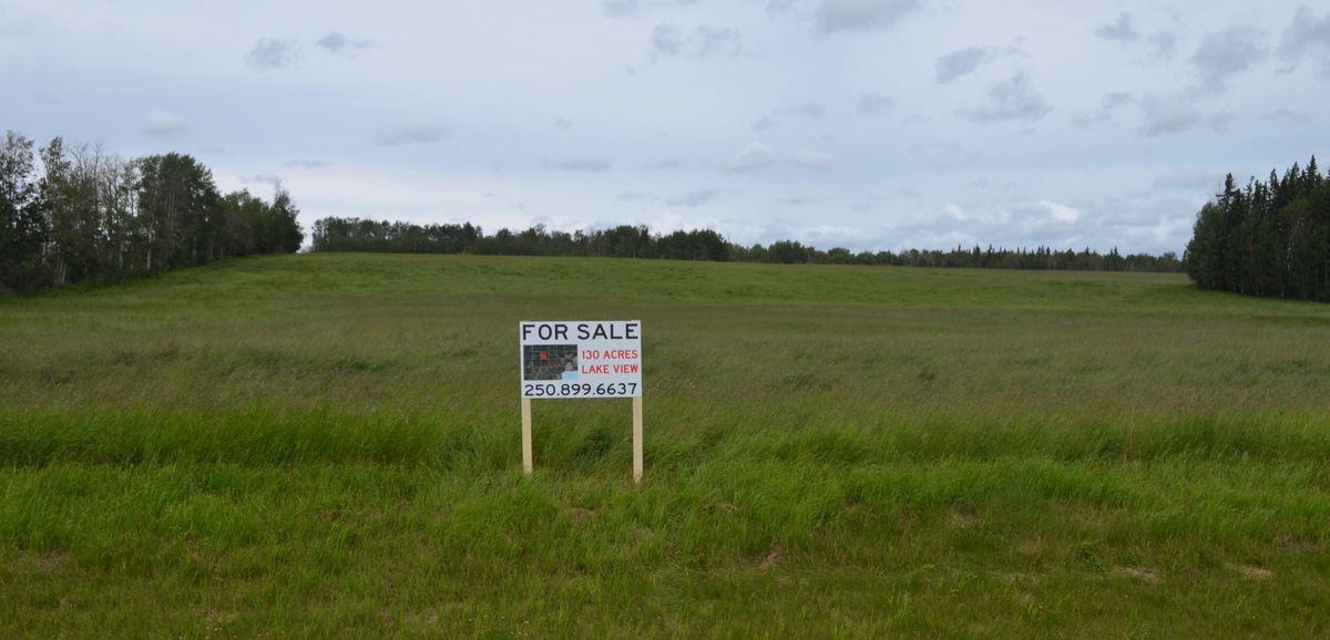  For Sale in Sturgeon Lake, 