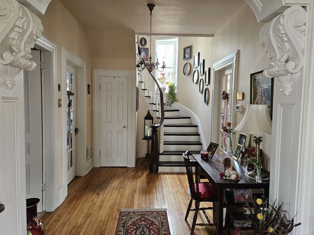 Foyer With Circular Stairway