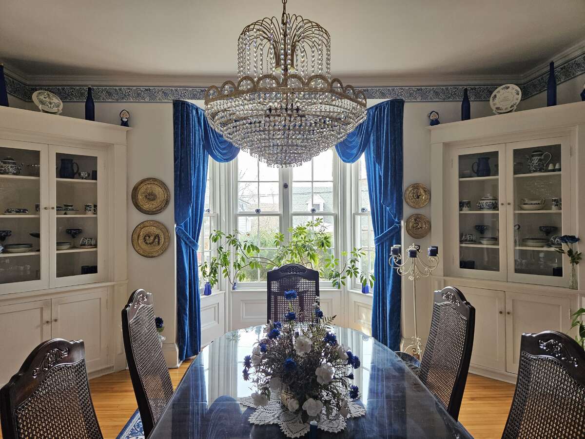 Dining Rm
