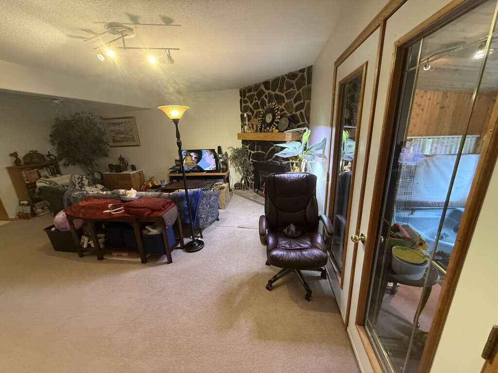 3-bedroom, 2-story townhouse with attached garage.