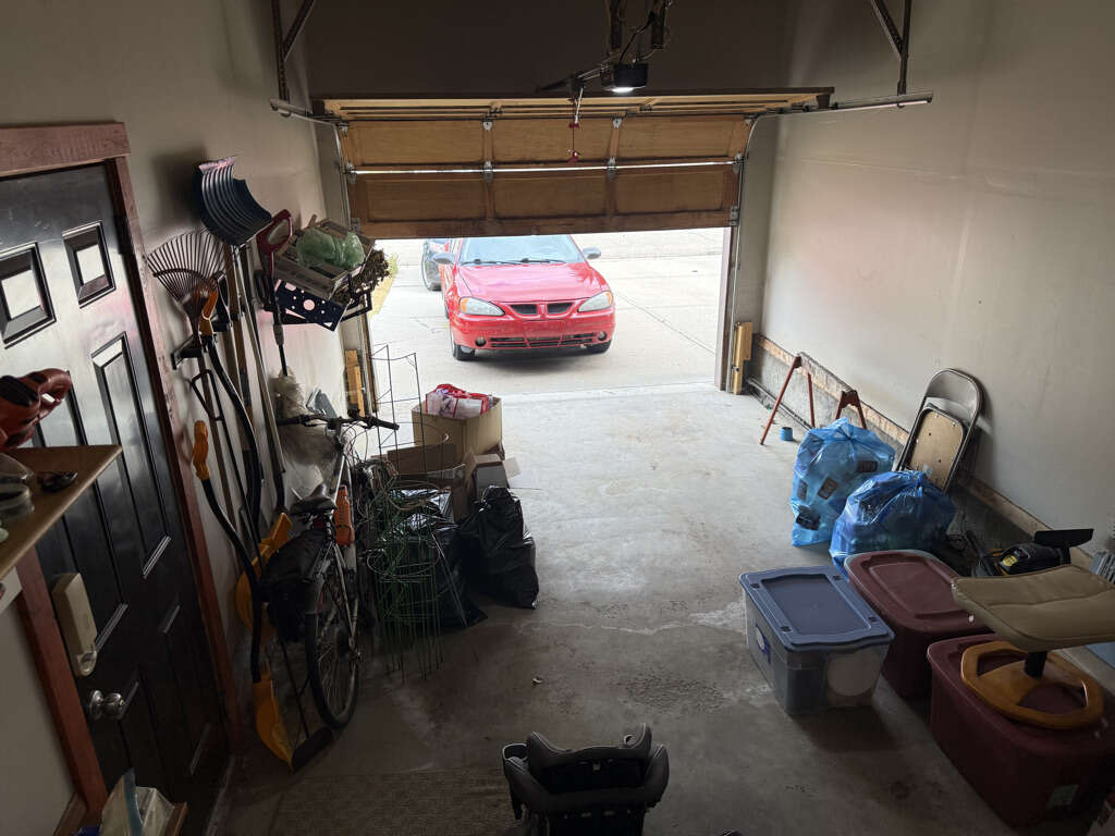 3-bedroom, 2-story townhouse with attached garage.