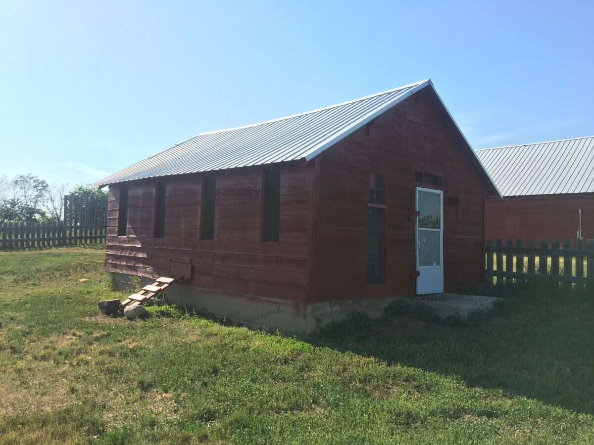 Hobby Farm on 20.14 Acres! 