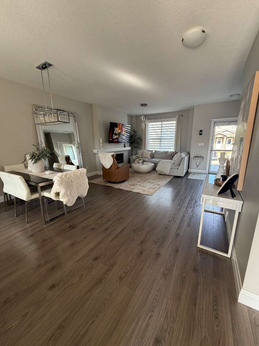 Bright 4 bedroom house