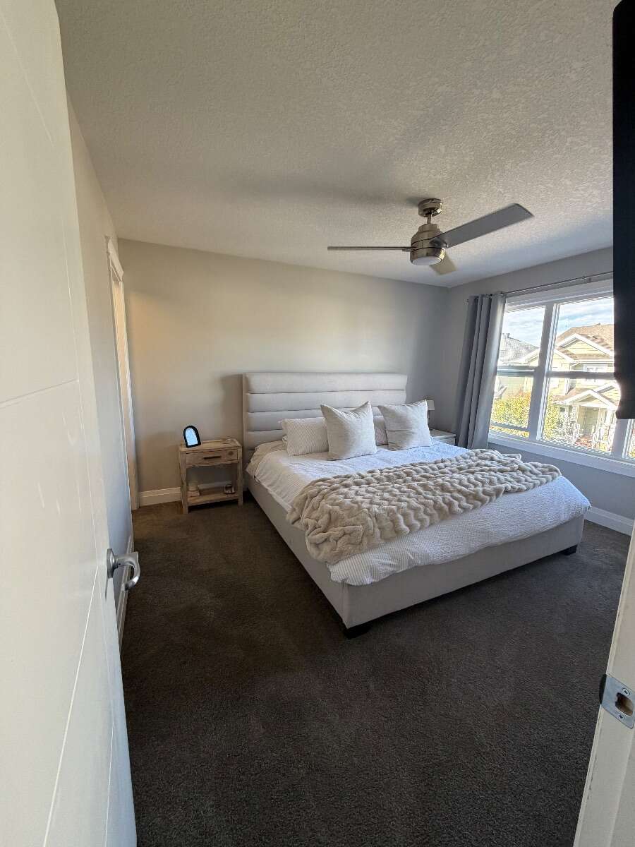 Bright 4 bedroom house