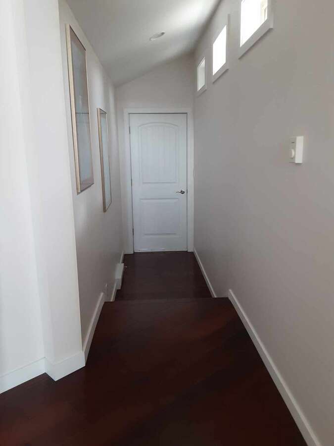 Breezeway to Coach House