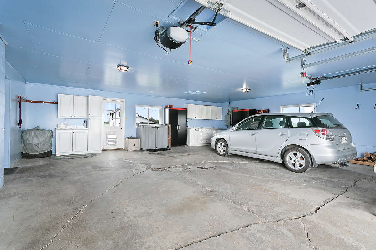 2-car garage