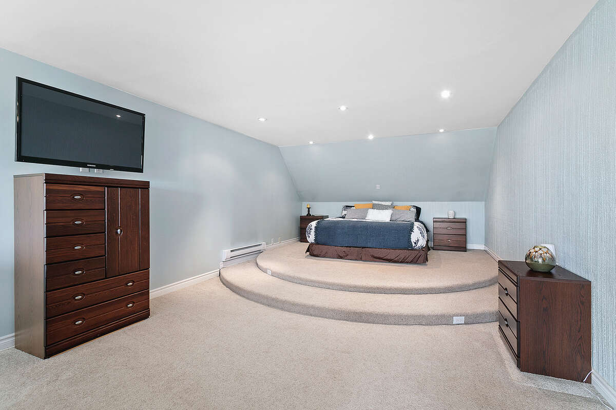 Master suite