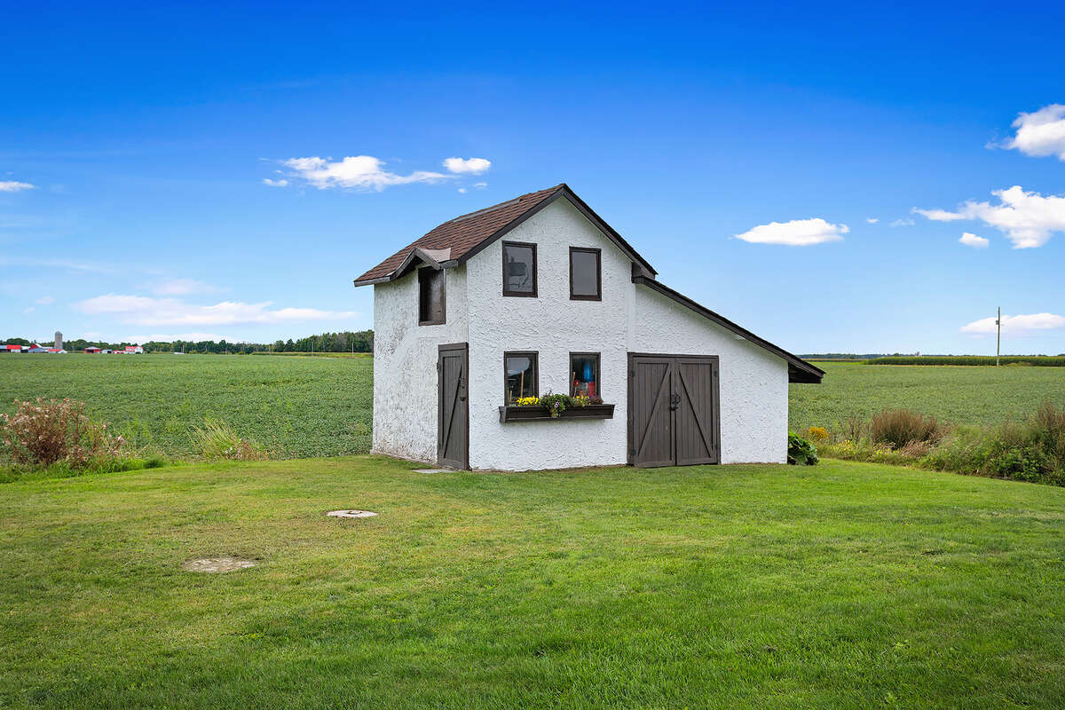 Garden shed