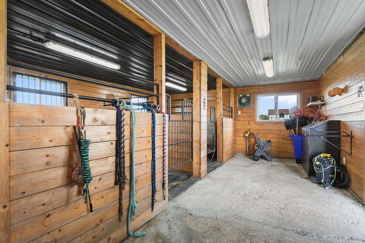 Stable