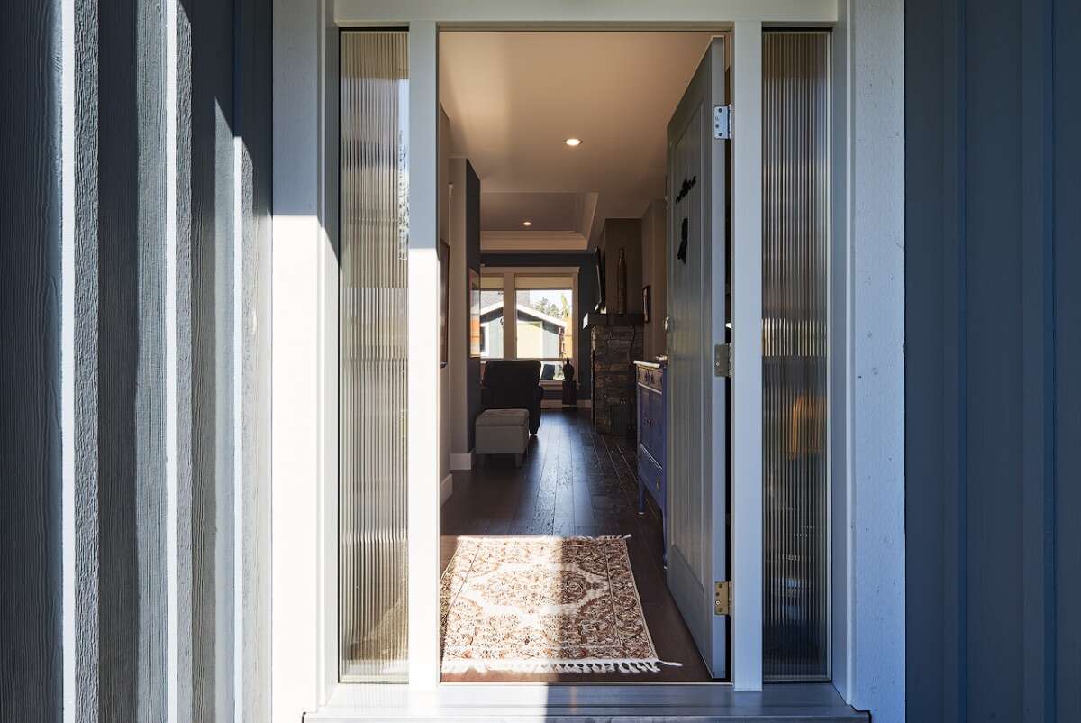 Beautiful 3 bedroom home on Vancouver Island,