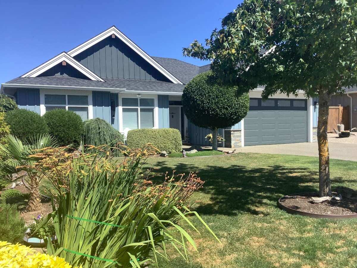 498 Ridgefield Drive