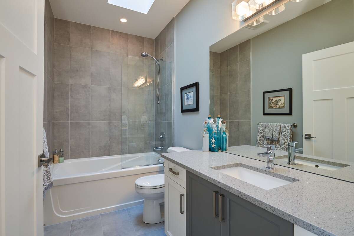 Beautiful 3 bedroom home on Vancouver Island,