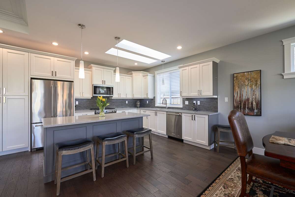 Beautiful 3 bedroom home on Vancouver Island,