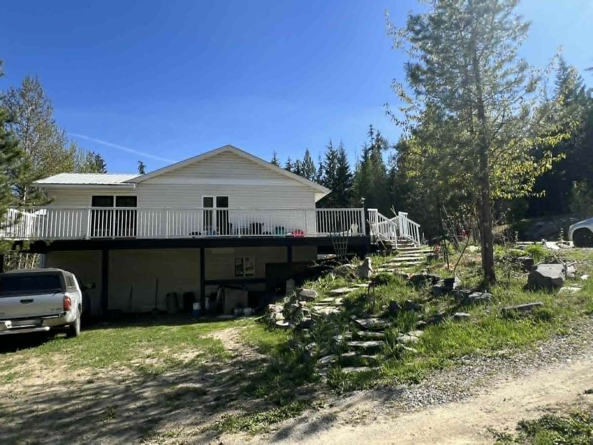 Arrow Creek large home on  9 Acres with Creek