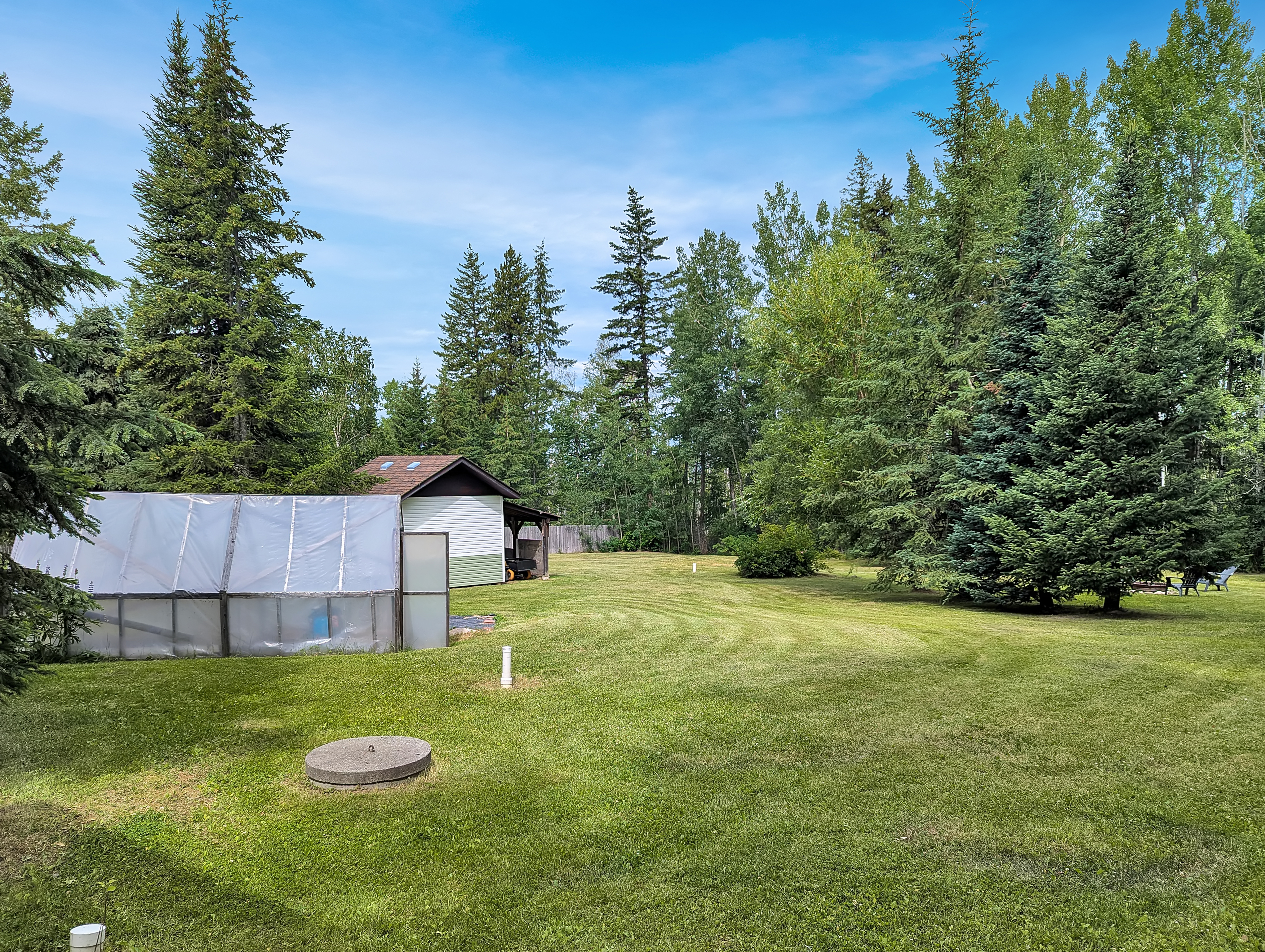 Two Detached Homes on a Private 1-Acre Property