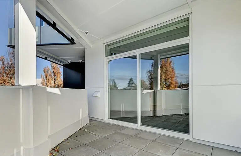 Bright 1 Bedroom + Flex Condo with Huge Balcony