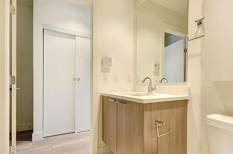 Bright 1 Bedroom + Flex Condo with Huge Balcony