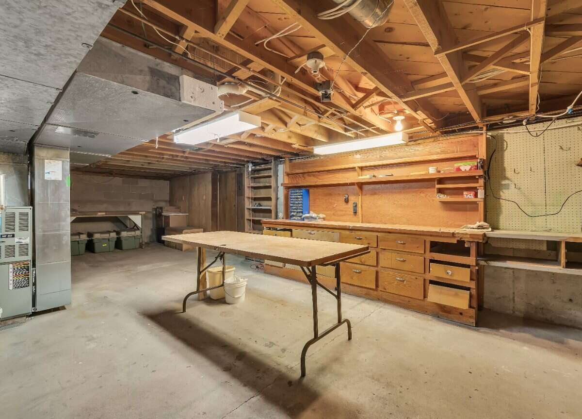 Creekside Home