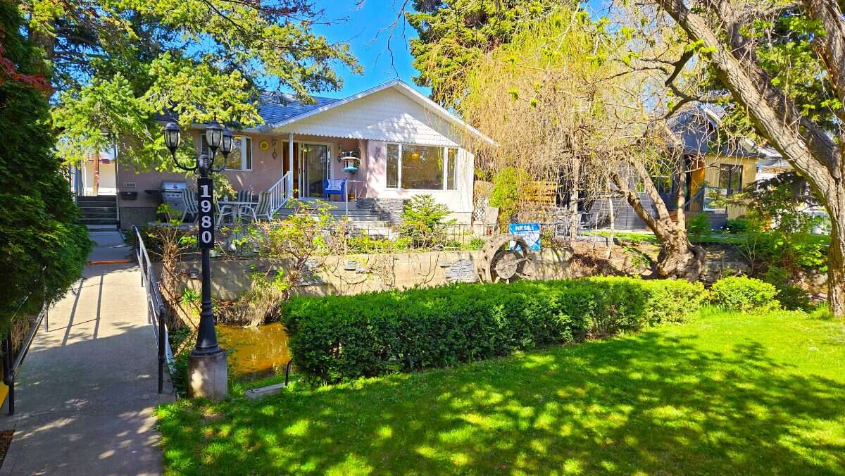 Creekside Home