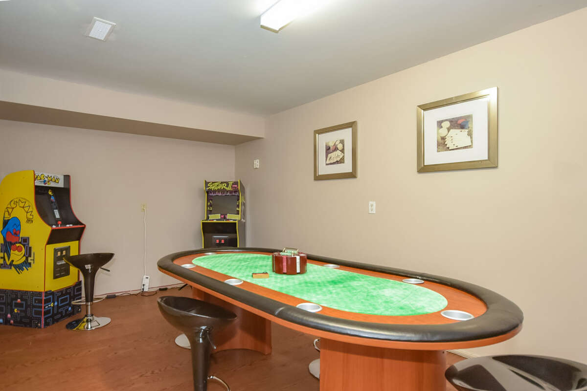 Multi-use room can be used as games rooms, office, etc.